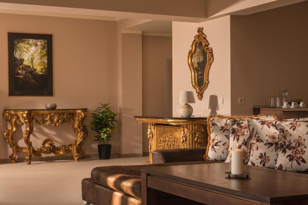 Hotel Villa Magus Kladnitsa Ngoại thất bức ảnh