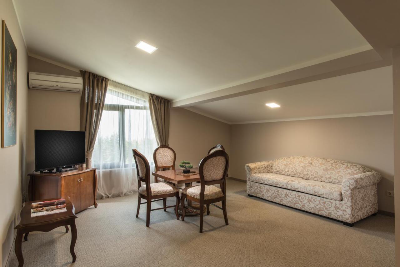 Hotel Villa Magus Kladnitsa Ngoại thất bức ảnh