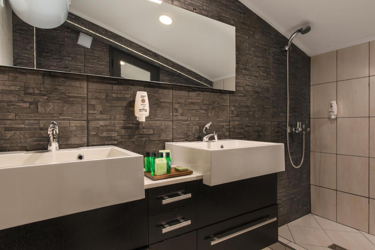Hotel Villa Magus Kladnitsa Ngoại thất bức ảnh
